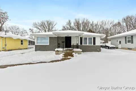2043 Melvin, Wyoming, MI 49519