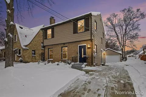 1111 Walsh, Grand Rapids, MI 49507
