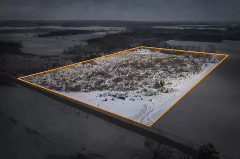 5143 S 8 Mile, Falmouth, MI 49632