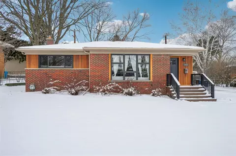 2445 Dorchester, Ann Arbor, MI 48104