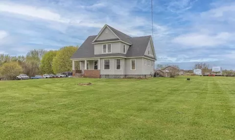 3011 Empire, Benton Harbor, MI 49022