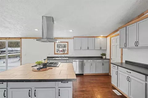 Kitchen - 5900 E 36th, White Cloud, MI 49349 photo 2 of 2