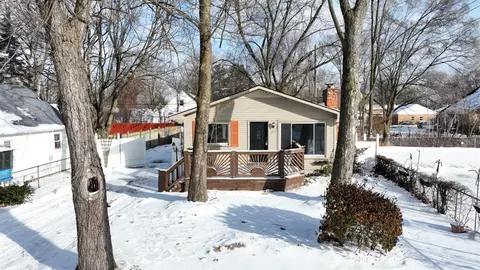 744 Allen, Ypsilanti, MI 48198