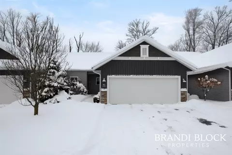 8019 Amber Crst, Byron Center, MI 49315