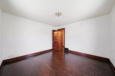 Bedroom - 330 N West, Jackson, MI 49201 photo 3 of 6
