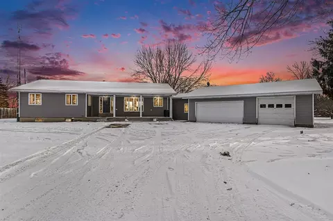 68361 Crooked Crk, White Pigeon, MI 49099