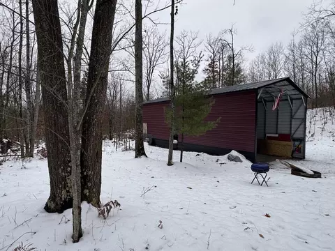 12871 Michigan 33, Atlanta, MI 49709