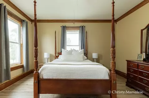 Bedroom - 917 S S Brg, Belding, MI 48809 photo 8 of 16
