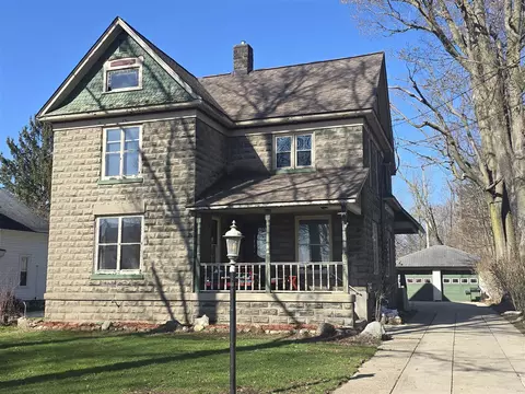 622 Maple, Colon, MI 49040