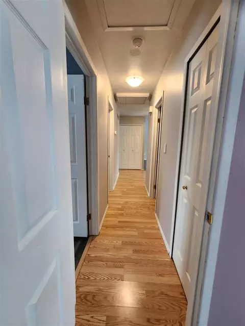 Entry Way - 15447 Anthony, Romulus, MI 48174 photo 2 of 4