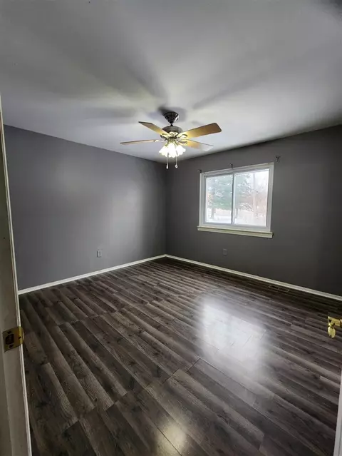 Bedroom - 15447 Anthony, Romulus, MI 48174 photo 4 of 6
