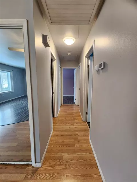 Entry Way - 15447 Anthony, Romulus, MI 48174 photo 3 of 4