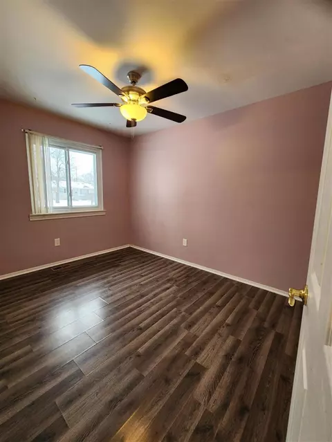 Bedroom - 15447 Anthony, Romulus, MI 48174 photo 6 of 6