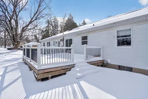 Exterior - 946-948 Hogsback, Mason, MI 48854 photo 5 of 11