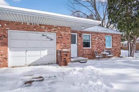 Exterior - 946-948 Hogsback, Mason, MI 48854 photo 3 of 11