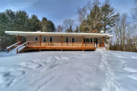 13095 19 Mile, Gowen, MI 49326