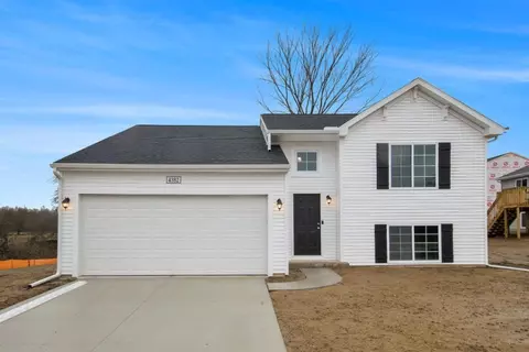 580 Manorwood, Benton Harbor, MI 49022