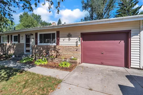 2700 Osage, Jackson, MI 49202 photo 6