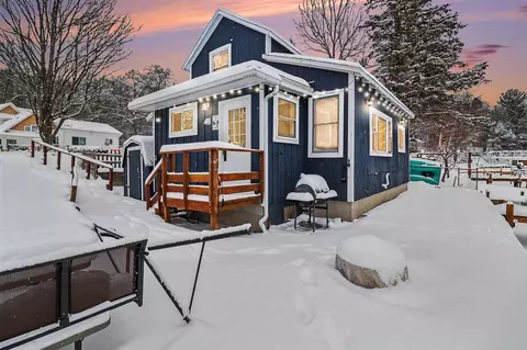 6955 W Jackson, Ludington, MI 49431