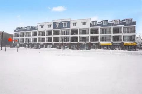 560 S Hancock #14, Pentwater, MI 49449