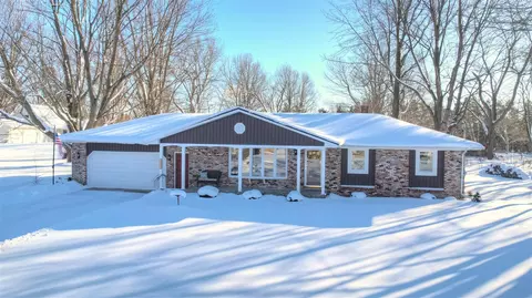 9538 Crescent, Zeeland, MI 49464