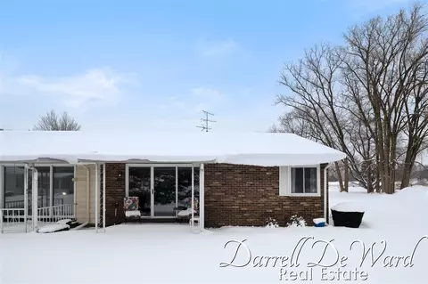 5673 Leisure S, Grand Rapids, MI 49548