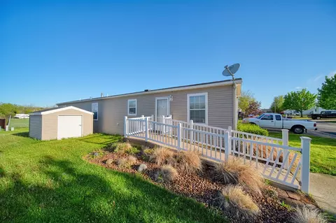 324 Grand Riv, Adrian, MI 49221