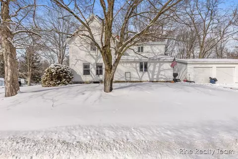 321 E Fenton, Union City, MI 49094
