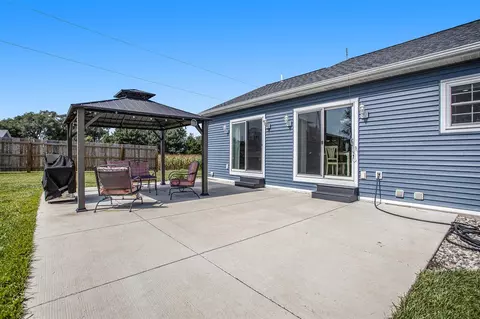 Exterior - 770 Miller, Plainwell, MI 49080 photo 7 of 8