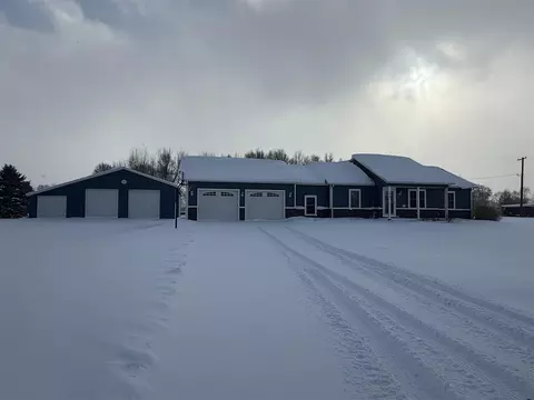 770 Miller, Plainwell, MI 49080