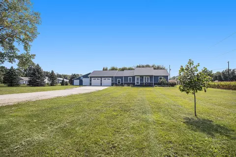 Exterior - 770 Miller, Plainwell, MI 49080 photo 4 of 8