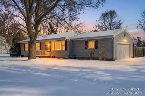 2302 Northwest, Lansing, MI 48906