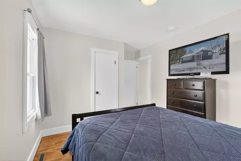 Bedroom - 739 Randolph, Jackson, MI 49203 photo 3 of 8