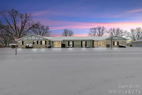 882 Andover #57, Kentwood, MI 49508