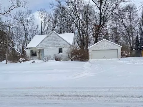 1517 Winters, Portage, MI 49002