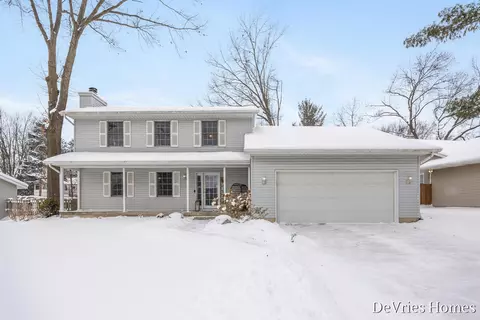 1711 Oakvale, Wyoming, MI 49519