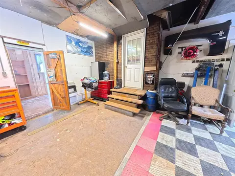 8654 Cady, Jackson, MI 49201 photo 12