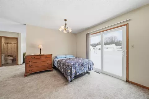Bedroom - 3357 Robinson, Jackson, MI 49203 photo 1 of 7