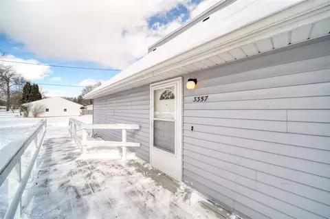 Exterior - 3357 Robinson, Jackson, MI 49203 photo 2 of 5