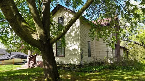 Exterior - 1300 N Waterloo, Jackson, MI 49202 photo 4 of 4