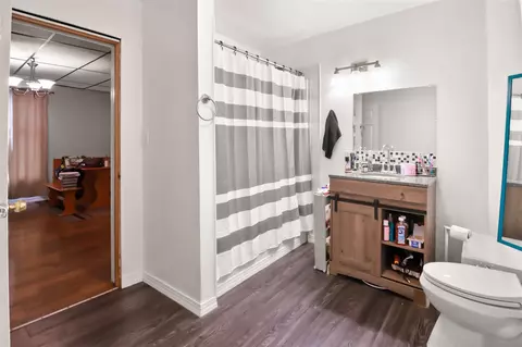 Bath - 1300 N Waterloo, Jackson, MI 49202 photo 2 of 2
