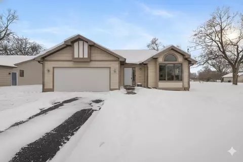 472 Burrwood, Portage, MI 49002