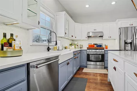 Kitchen - 627 Parkview, Spring Lake, MI 49456 photo 5 of 5
