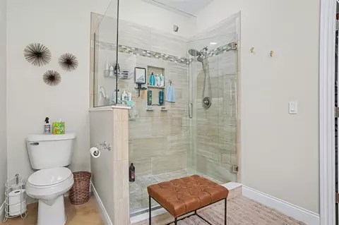 Bath - 627 Parkview, Spring Lake, MI 49456 photo 1 of 4