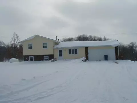 9355 W F, Kalamazoo, MI 49009