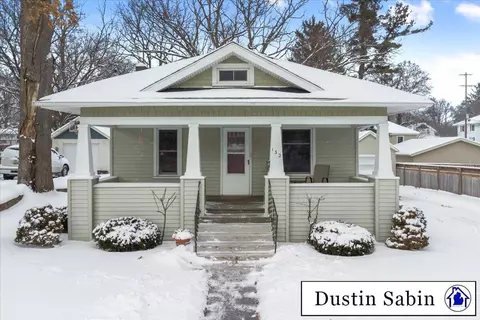 132 E Lincoln, Ionia, MI 48846