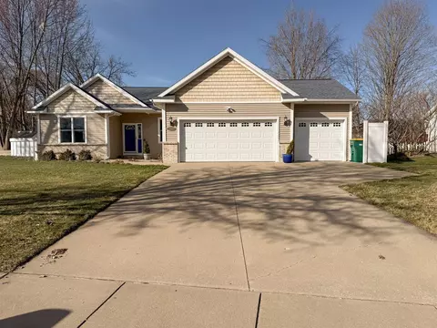 2150 Oak Leaf, Portage, MI 49024