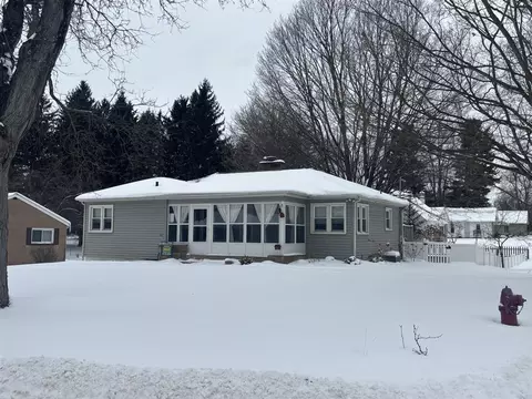 Exterior - 400 Colfax, Jackson, MI 49203 photo 2 of 4
