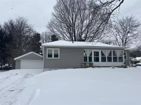 400 Colfax, Jackson, MI 49203
