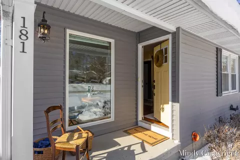 181 S S Park, Cedar Springs, MI 49319